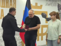 Орден Мужества от президента: родителям погибшего военкора Мартемьянова передали награду