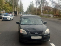 В Донецке водитель KIA Rio насмерть сбил женщину, переходившую дорогу на зелёный