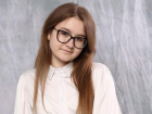 Окончила школу с медалью «За особые успехи в учении»: дончанка Мария Тивикова сдала ЕГЭ по обществознанию на 100 баллов 
