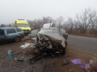 Два человека погибли и четыре пострадали в лобовом столкновении автомобилей в Старобешевском районе ДНР