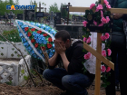 «Хотел стать пожарным»: репортаж «Блокнот» с похорон 7-летнего Лёни Калугина, сбитого пьяным водителем в Макеевке