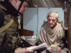 Увидела второе освобождение от нацистов: 99-летней бабушке из Угледара, ДНР, вручили паспорт РФ