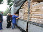 Мебель для 35 школ Макеевки доставил Ханты-Мансийск