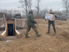 «Россия не находится ни в какой изоляции, это все придумали наши враги»: Ян Гагин рассказал о посылках из разных стран для наших военных