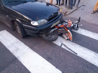 Подросток на мопеде угодил под колеса ВАЗа в Макеевке