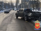 В Донецке пикап насмерть сбил двух пешеходов на тротуаре