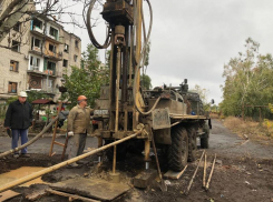 В Авдеевке ведутся работы по обеспечению населенного пункта водой 