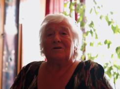 Женщине из прифронтового района Донецка  помогли с протезированием активисты Народного Фронта