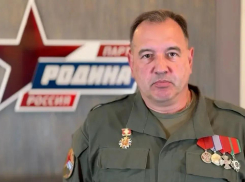 Родина своих не бросает
