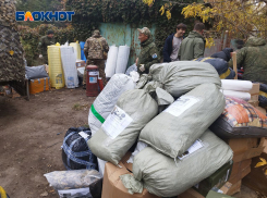 Стройматериалы, зимняя резина и мотоциклы: военным на Донецком направлении привезли гуманитарную помощь