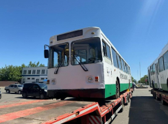 Из Нижнего Новгорода в Харцызск приехала первая партия троллейбусов 
