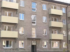 В Авдеевке более десяти семей обрели новые квартиры в восстановленном доме