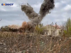 Новости СВО: ВС РФ готовится к «полномасштабному наступлению» между регионами, ведут ожесточенные бои у Покровска и наносят сокрушительные удары по Курахово