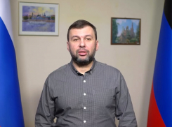Денис Пушилин поздравил прекрасных жительниц ДНР с Международным женским днем