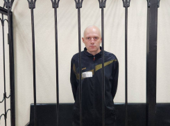 Расстрелял безоружного за идею: азовец получил 22 года за убийство в Мариуполе