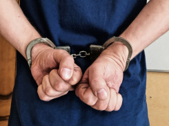 Ограбление на пятерочку: троим налетчикам из Мариуполя светит срок