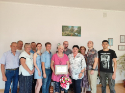 Проработала 50 лет на предприятии «Вода Донбасса» и получила грамоту от Правительства ДНР