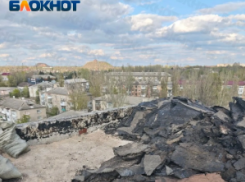 В Макеевке квартиры залило после первого же ливня из-за рабочих, которые разобрали крышу