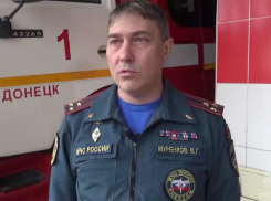 Невзирая на боевую травму после обстрела ВСУ начальник отдела МЧС ДНР продолжает нести службу 