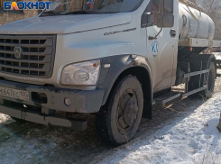 Ваша жажда – наш бизнес: «Вода Донбасса» продает воду, которая не поступает в краны жителям ДНР