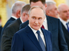 Началась прямая линия с Владимиром Путиным 