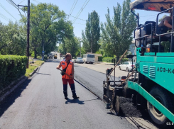 Ремонт дорог Донецка в самом разгаре 