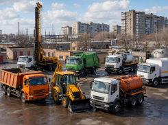 Новая техника для «Воды Донбасса», мусоровозы и автовышки — что закупят в ДНР