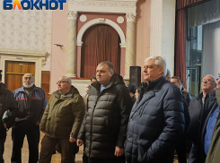 Два года нельзя вместить в месяц: как будут решаться проблемы поселка шахты Абакумова в Донецке