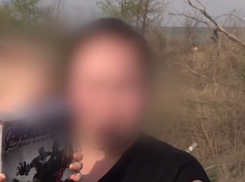 Мама двоих детей из Часов Яра, еле сдерживая слезы, благодарит русских солдат, которые вывели их из-под подлого обстрела ВСУ