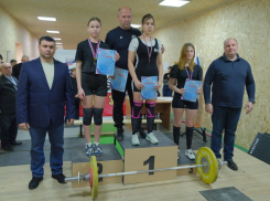 В ДНР выберут сильнейшего тяжелоатлета