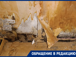 Свой собственный «Замок из дождя» появился в Киевском районе Донецка: из-за дырявой крыши заливает половину дома аж до 6 этажа 