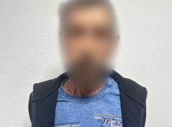 В Донецке мужчина избил жену до крови ради 30 тысяч рублей