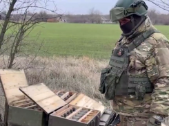 В ДНР полицейские обнаружили крупный тайник боеприпасов ВСУ