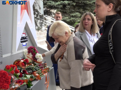 Подвиг боевой и трудовой: в Донецке открыли мемориал погибшим теплоэнергетикам