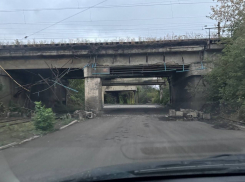 Из-за обрушения моста в Горловке движение трамваев по маршруту № 8 временно приостановлено