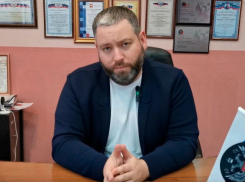 Во взятке более 15 миллионов рублей обвиняют экс-главу Ясиноватой в ДНР Дмитрия Шевченко