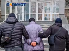 Сотрудники ФСБ задержали жительницу Мариуполя за публичные призывы к терроризму и экстремизму