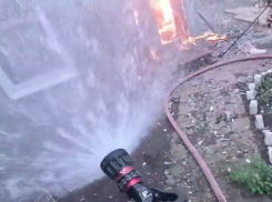 Жительница Шахтерска чуть не сгорела в летней кухне