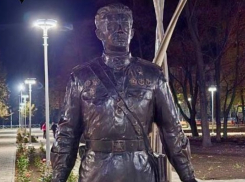 В Шахтерске откроют памятник в честь легендарного летчика-космонавта Георгия Берегового