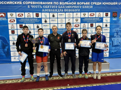 Юные борцы из ДНР завоевали 6 медалей на Всероссийских соревнованиях в Смоленске 