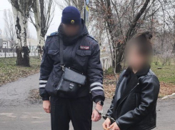 Жительнице Тореза грозит 20 лет провести за решеткой за продажу наркотиков