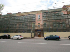 «Царство муз» на ремонте: фасад донецкой консерватории обновят до конца года