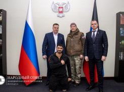 Актер и волонтер Иван Охлобыстин посетил ДНР
