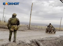 Мотоциклы, багги, ярость: ВСУшники в ужасе, ВС РФ прорываются к Днепропетровску