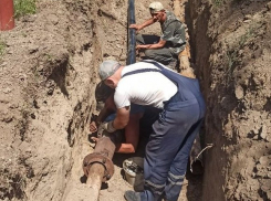 В Енакиево устранили десятки порывов на сетях водоснабжения