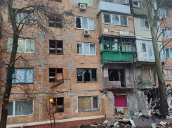 45 снарядов за 2 часа выпустили ВСУ по центру Горловки ДНР ночью: били из РСЗО и кассетными, есть раненные