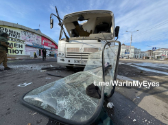 ВСУ сбросили боеприпас с дрона на автобус городского маршрута № 70 в Донецке