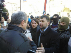 Глава ДНР рассказал, почему в Донецке сопротивление удалось, а в Одессе и Харькове нет