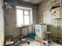 Ветераны ополчения, беженцы и инвалиды годами живут в сырых квартирах без отопления в макеевском Ханжёнково