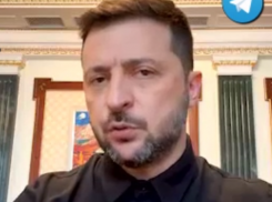 «Мы ничего России дарить не будем»: Зеленский отказался вывести войска из оккупированной части ДНР